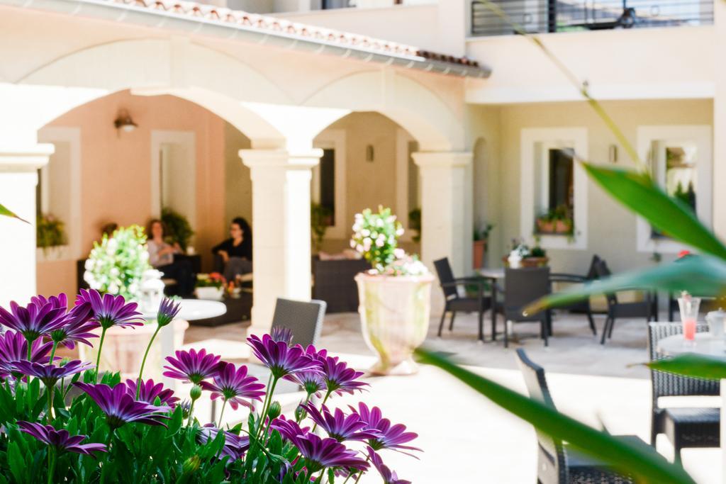 Logis Hotel Restaurant La Porte Des Cevennes Anduze Εξωτερικό φωτογραφία